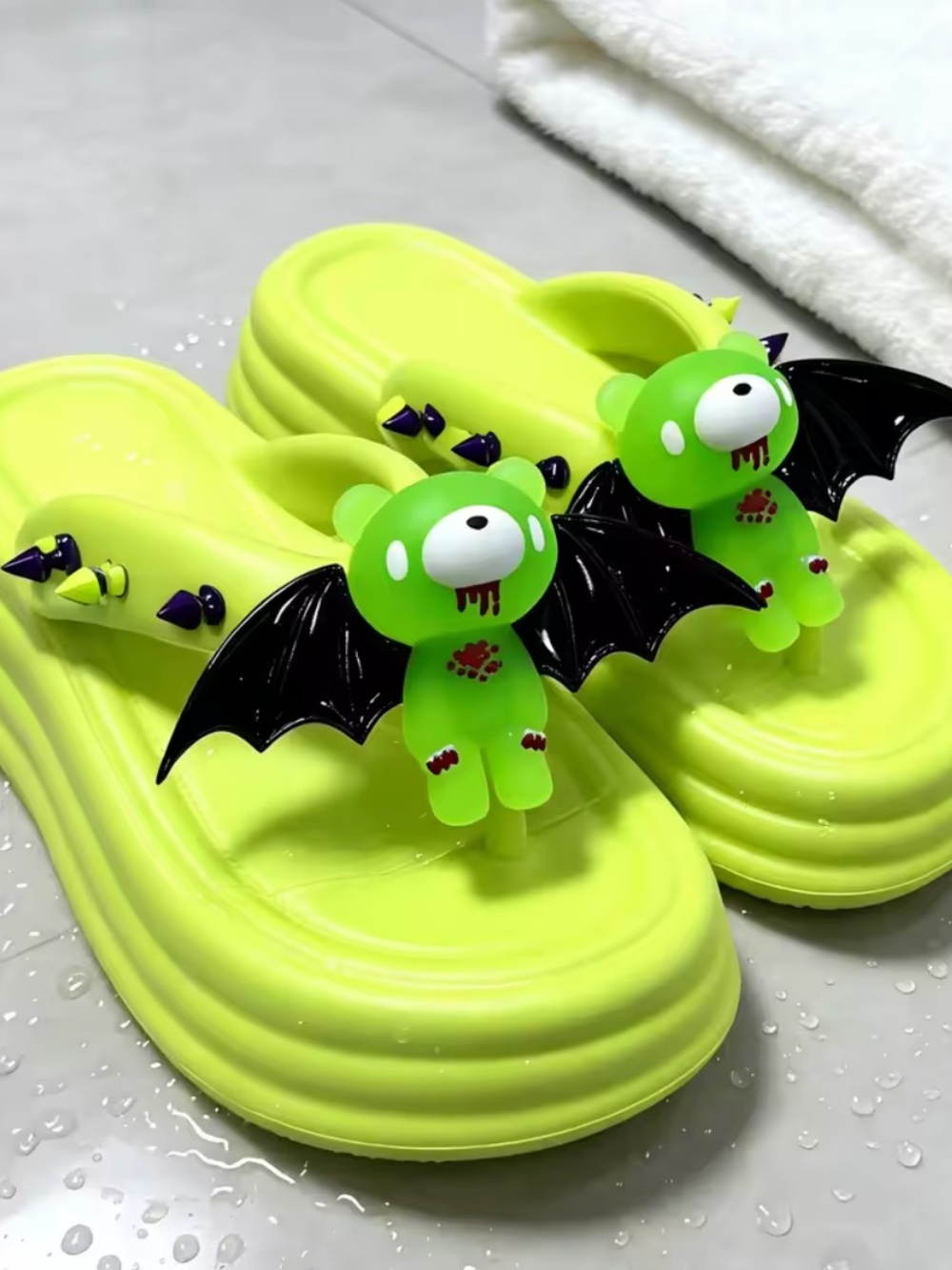 Green Gloomy Bear Flip Flops Sandals